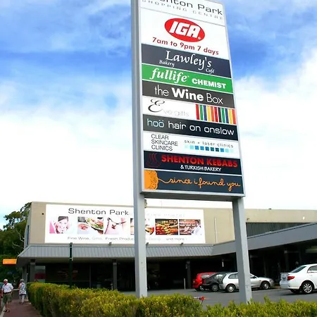 Hensman 5 - 1Brm Unit With Courtyard & Parking Apartment Perth Exterior photo